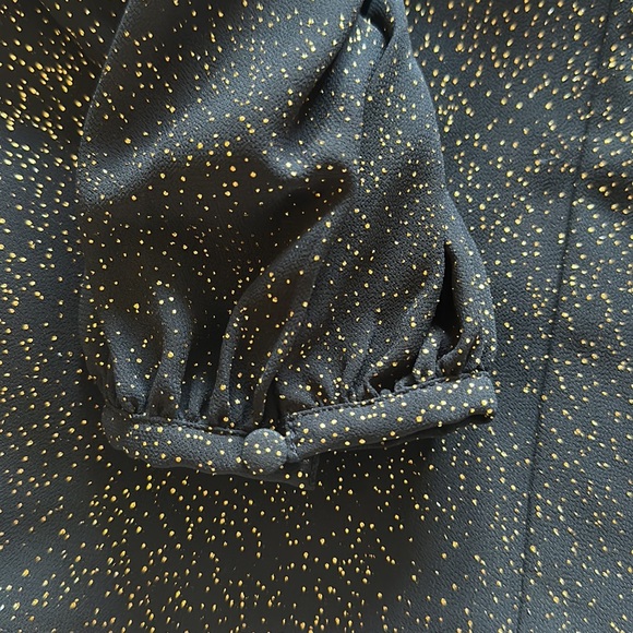 NWT. Banana Republic Navy Gold Spec Keyhole Blouse - Picture 3 of 7